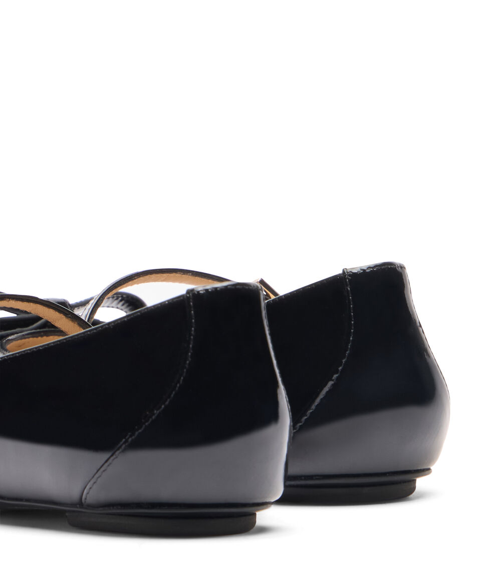 Stuart Weitzman STUART FELICITY MARY JANE FLAT BLACK SK139PATBLK