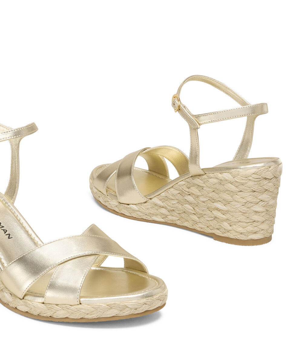 Stuart Weitzman DAYNA ESPADRILLE WEDGE Stuart Weitzman DAYNA ESPADRILLE WEDGE LIGHT GOLD/NATURAL SK994LQJVLW