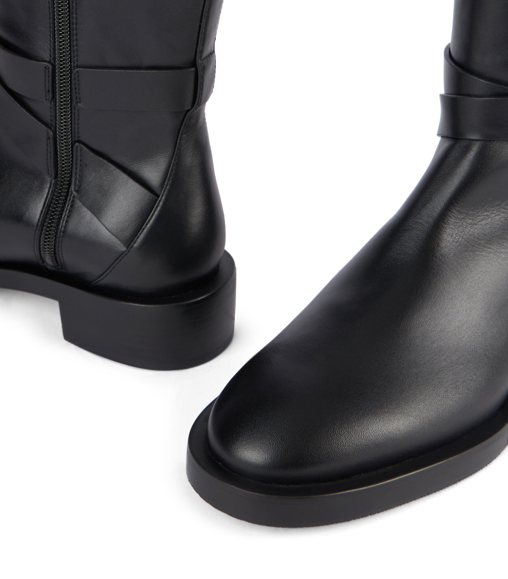 BELLA BELTED BOOT en NOIR pour femme Stuart Weitzman