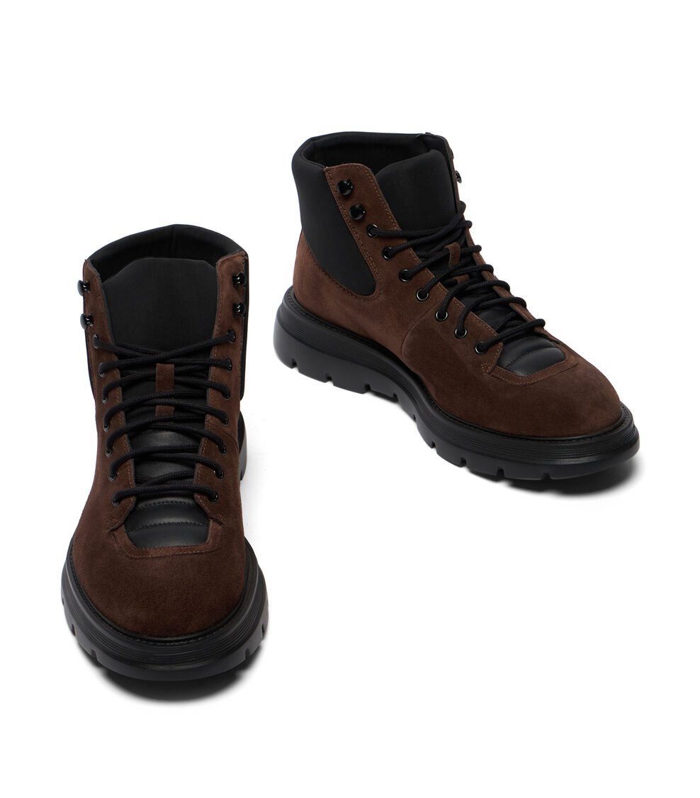 Stuart Weitzman ADAM ESPRESSO/BLACK SM627TAXBNW