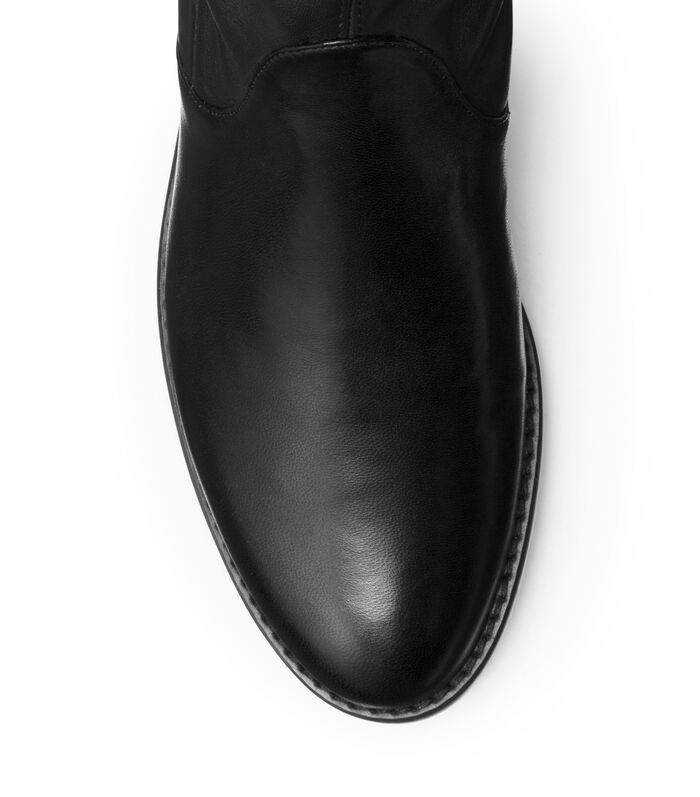 THE LOWLAND BOOT THE LOWLAND BOOT