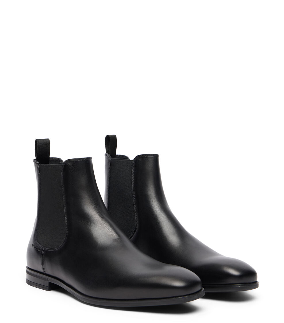 Stuart Weitzman CHRIS BLACK SM230YFSBLK