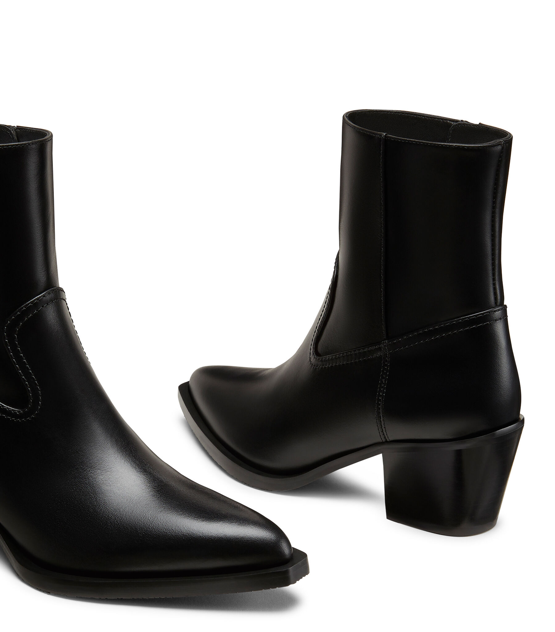 ショートブーツ・ブーティ STUART WEITZMAN TATE BOOTIES TATE BOOTIE in BLACK for Women | Stuart Weitzman®