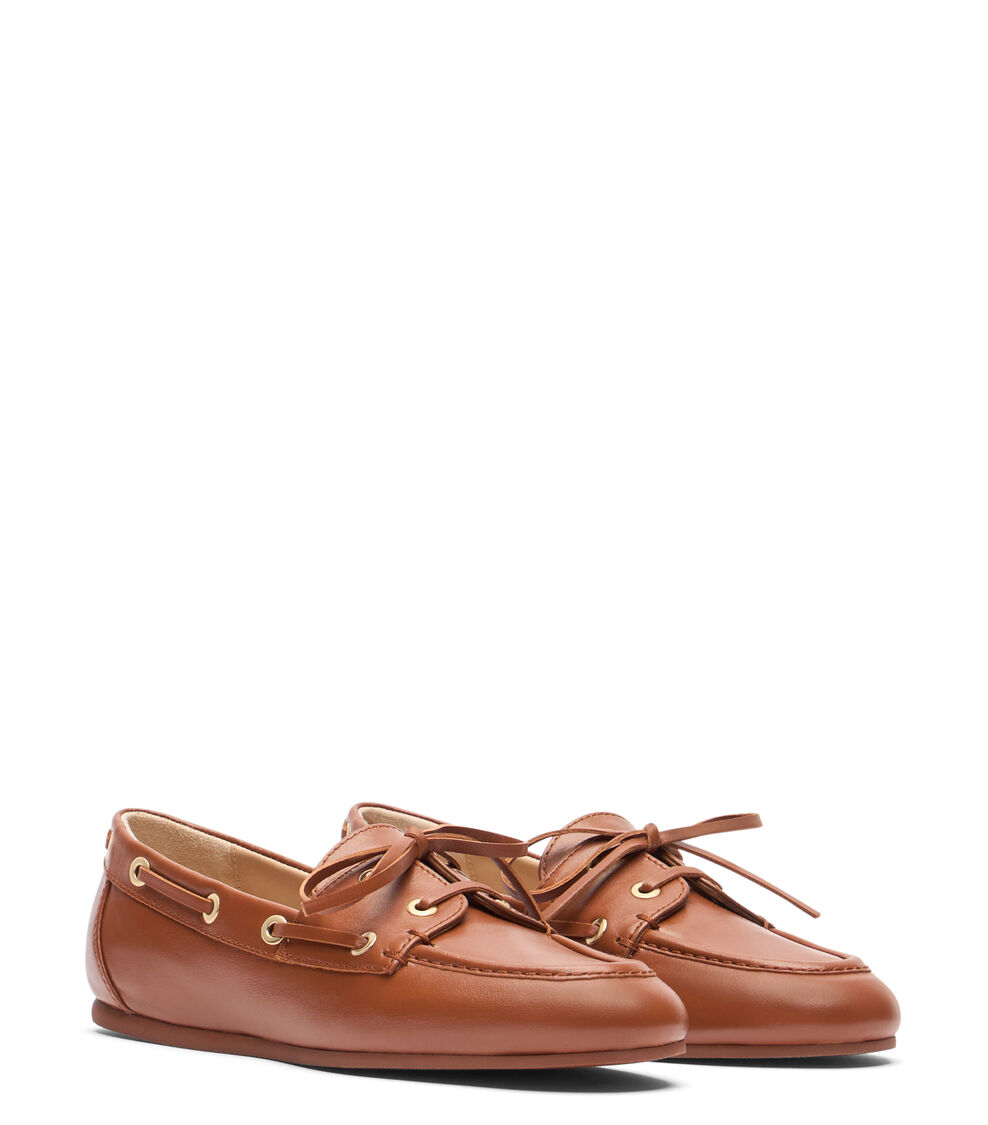 Stuart Weitzman TINSLEY MOCCASIN LUXE SADDLE SK692SMOXW6