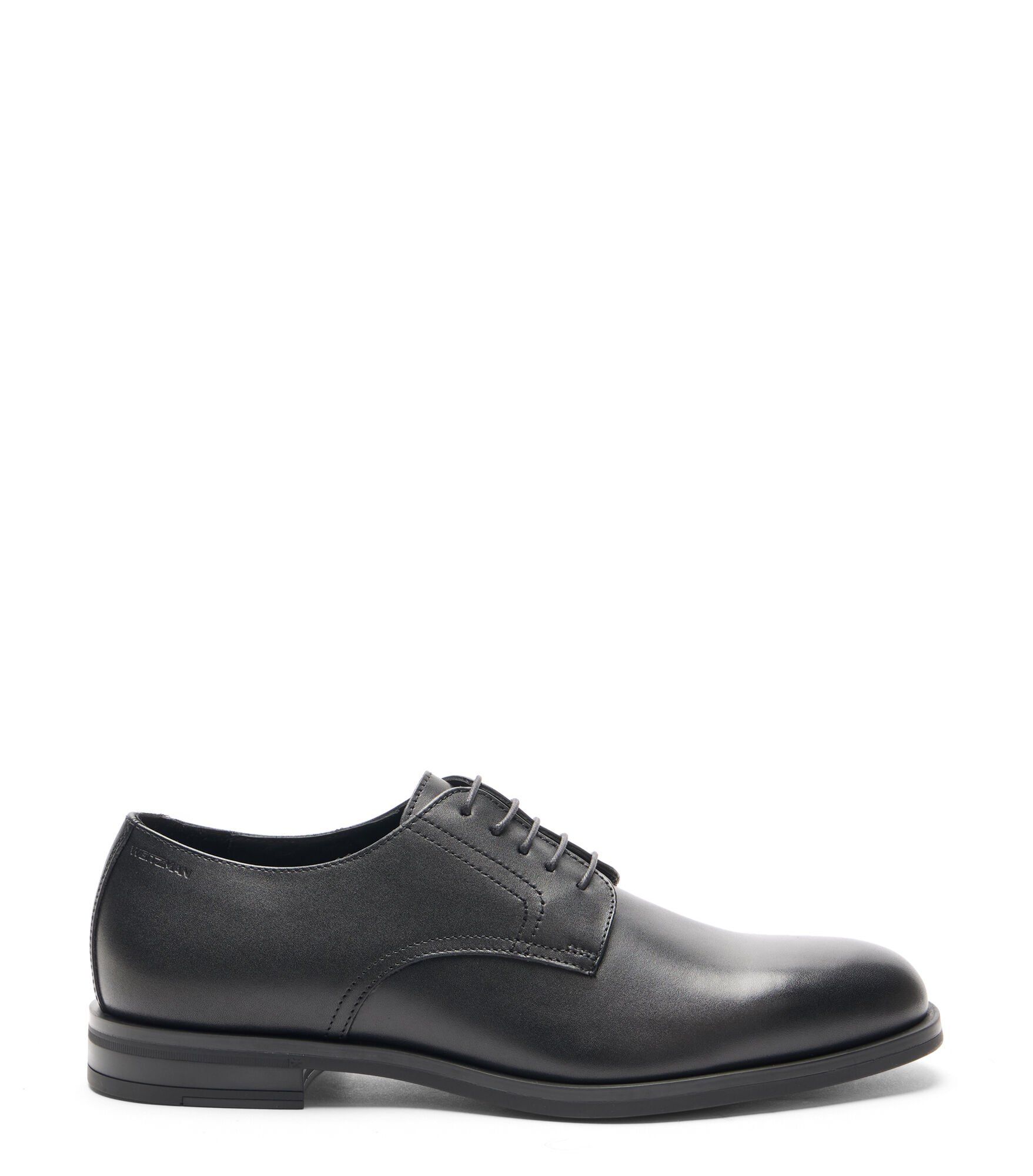 Stuart weitzman dress shoes sales