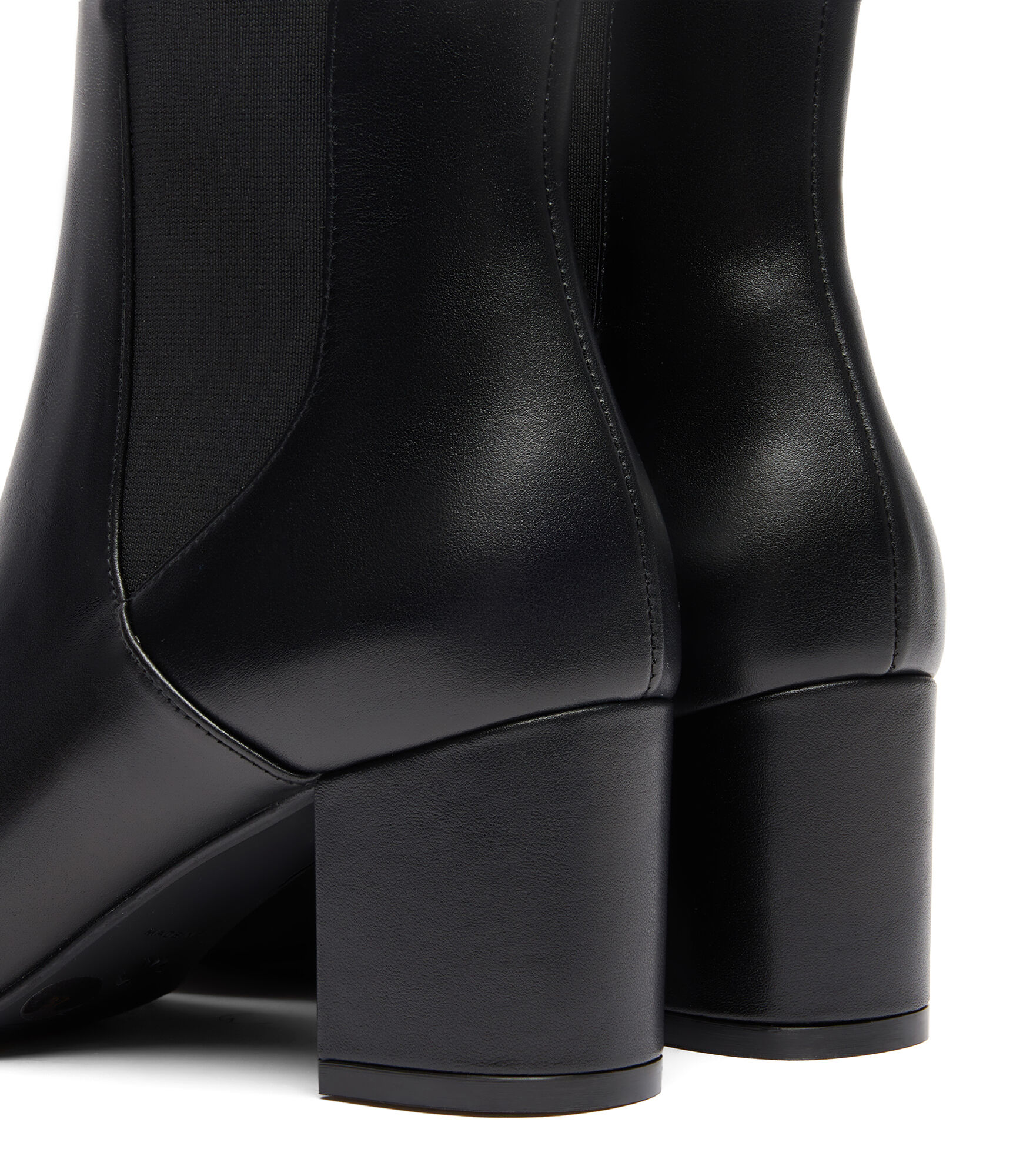 Stuart weitzman chelsea pump discount