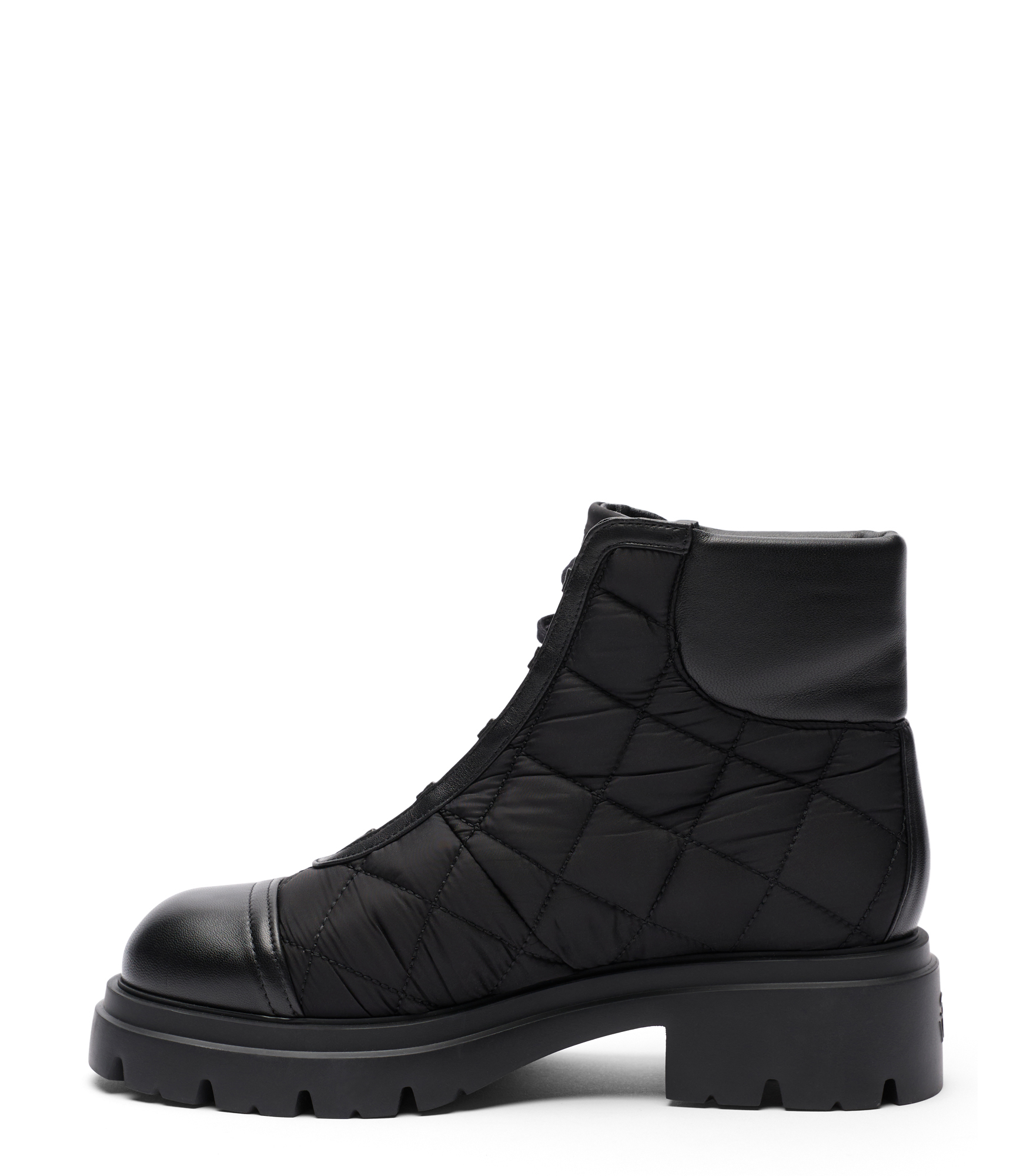  Stuart Weitzman Hudson Quilted Hiker Bootie - Woman Boots And Booties Black 39 